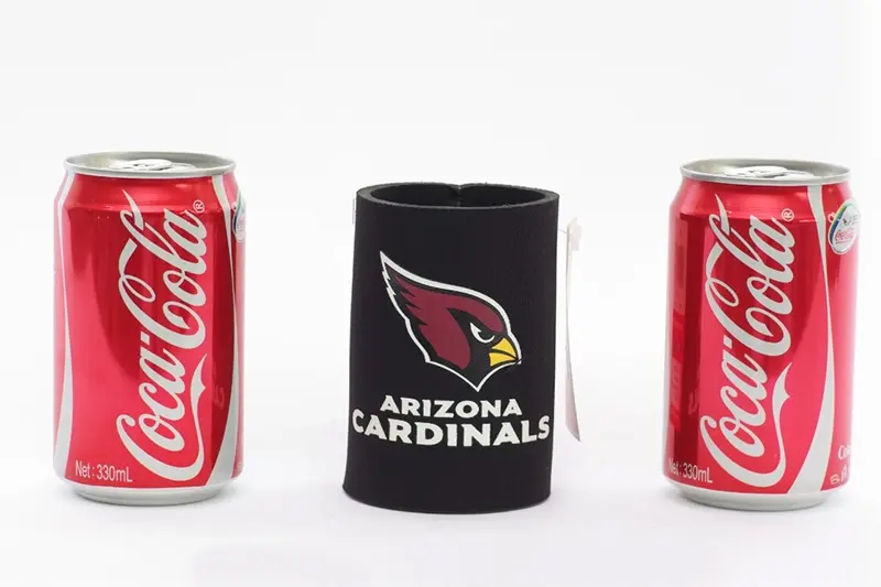 Neoprene Cooler: The Ultimate Cooling Solution for On-the-Go Refreshment