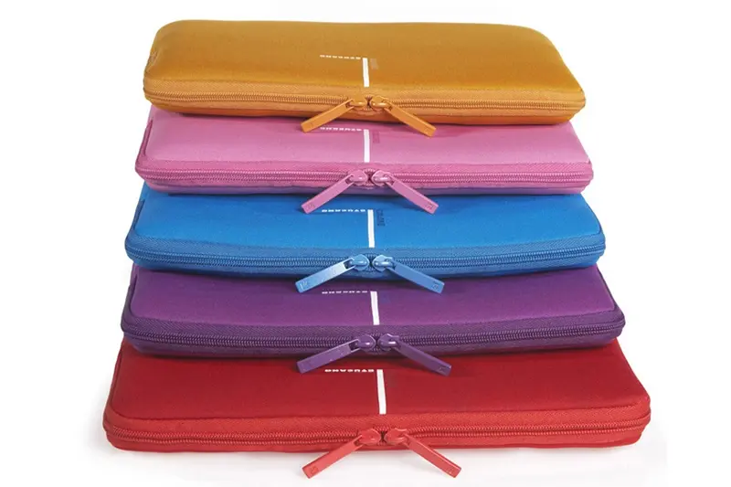 The Ultimate Guide to Neoprene Laptop Bags for Modern Professionals